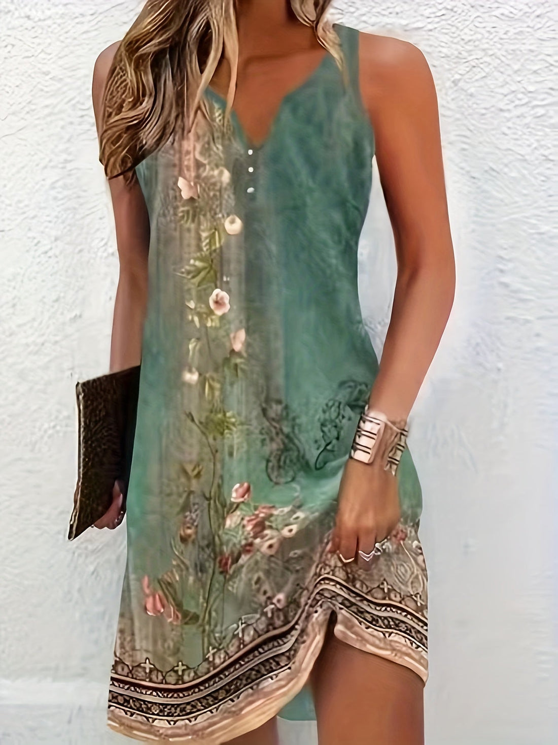 Harmoni Floral Print Notched Dress – Women’s fashion piece