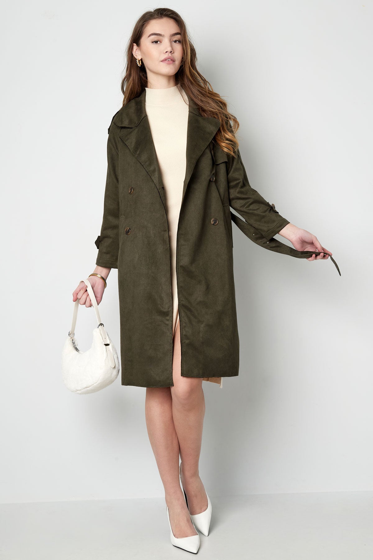 Isla Suede Trench Can Be Paired With Any Outfit