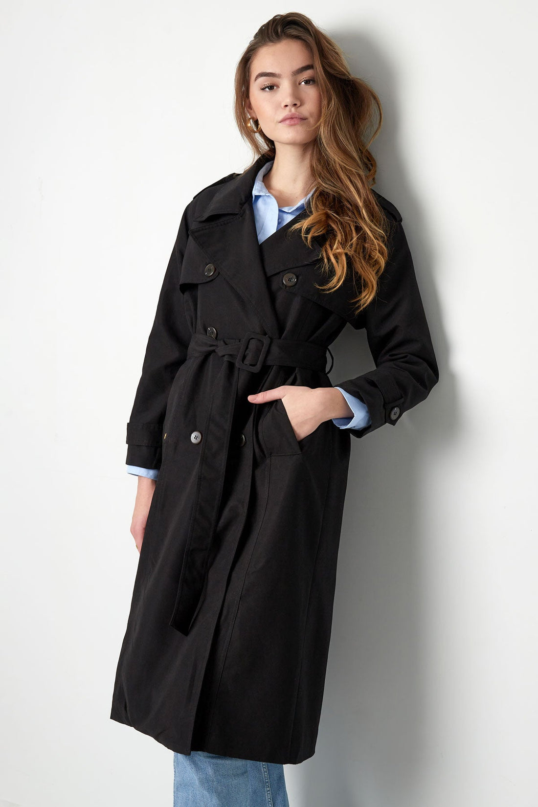 Isla Classic Trench Can Be Combined With Any Outfit – Women’s fashion piece