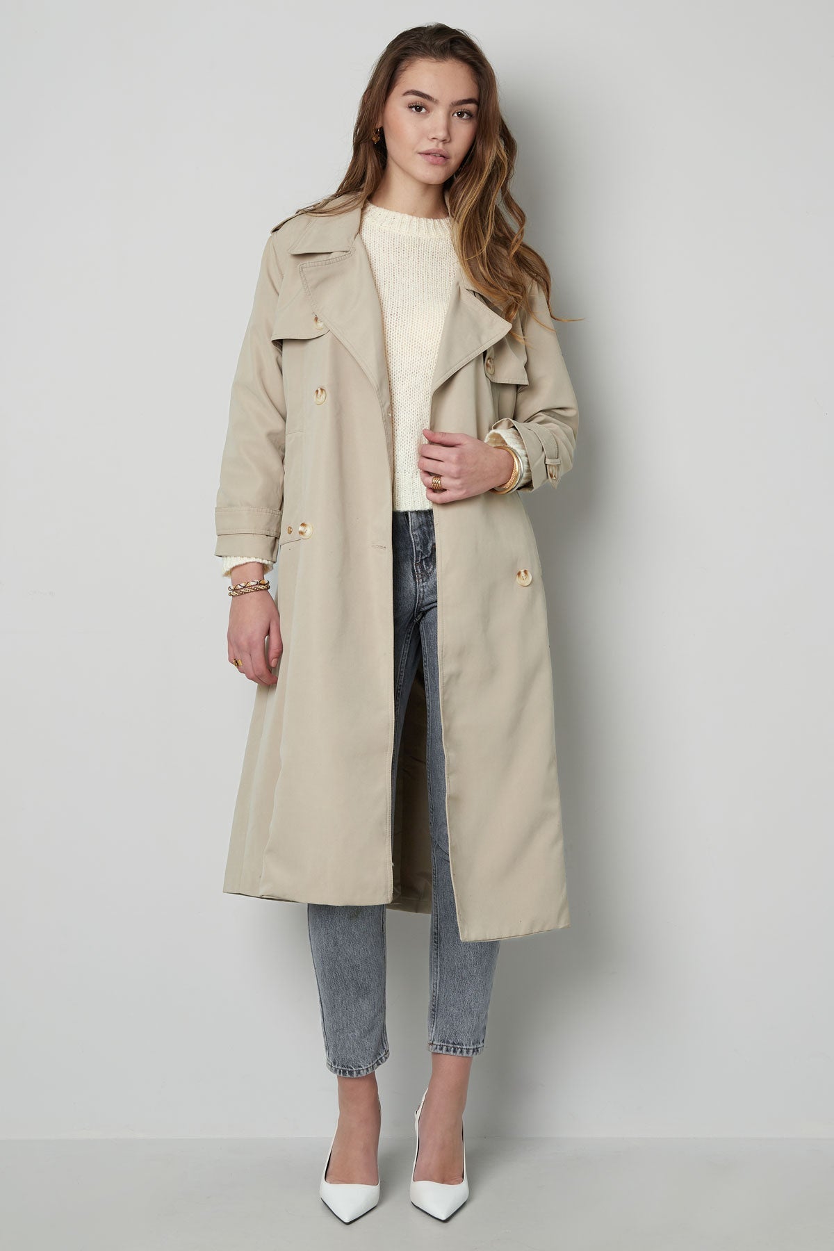 Isla Classic Trench Can Be Combined With Any Outfit – Women’s fashion piece