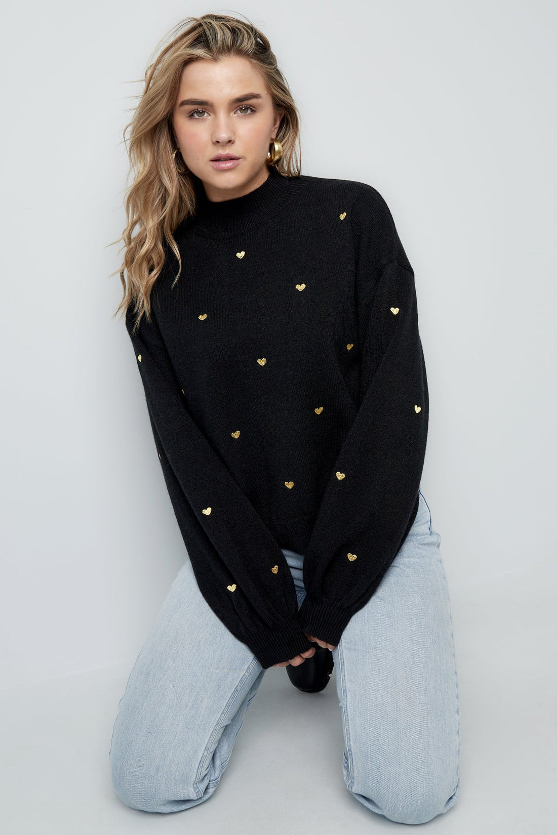 Isla Nomada – Midnight Love Sweater – Women’s fashion piece