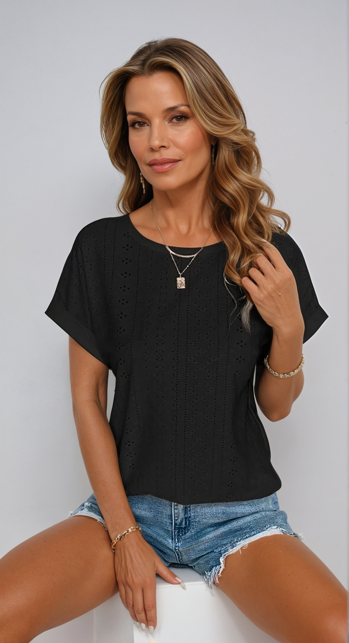 Vespera Women’s Casual Solid Knitted Top