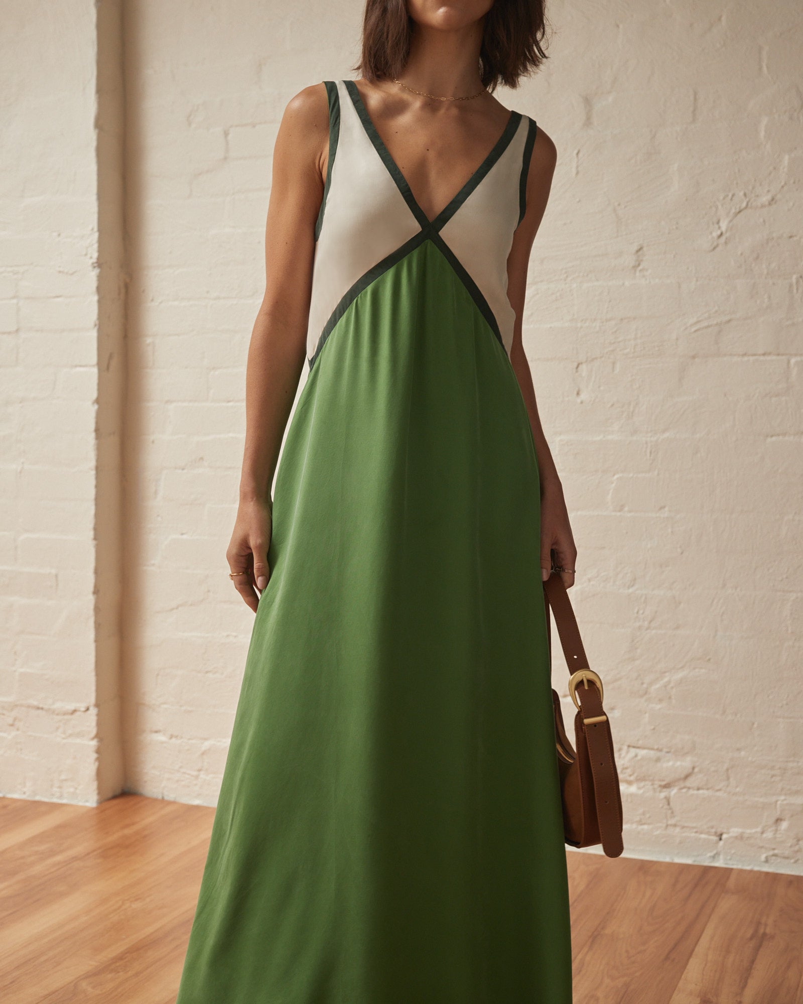 Jacky Lightweight V Neck Maxi Dress