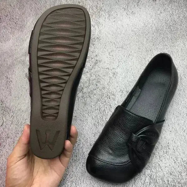 Mira Soft Knot Comfort Loafer – Women’s fashion piece