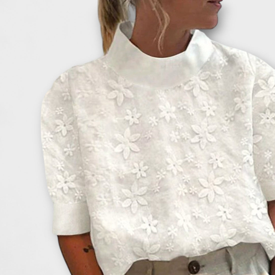 Blouse With Embroidered Simple Stand Collar – Women’s fashion piece
