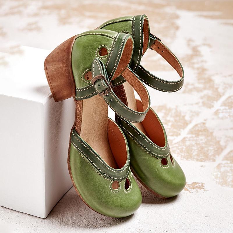 Daisy Retro Charm Mary Jane Heels