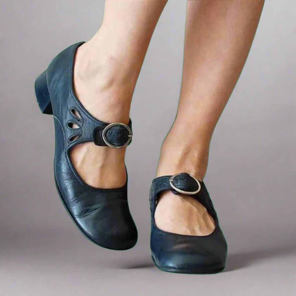 Marlowe – Orthopaedic Comfort Shoe – Women’s fashion piece
