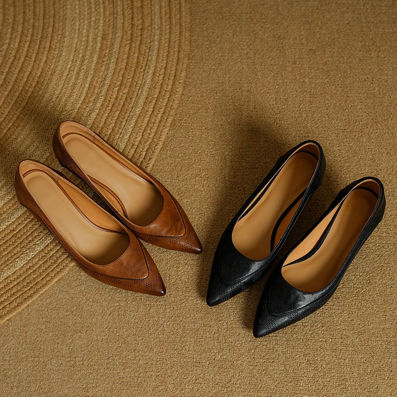 Siona Classic Mid Heel Pump