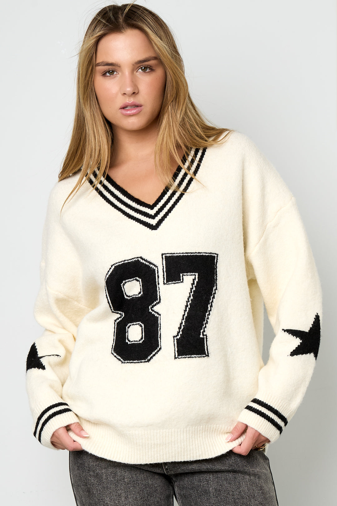 Nomadic Island – Nyc College Knit – Women’s fashion piece