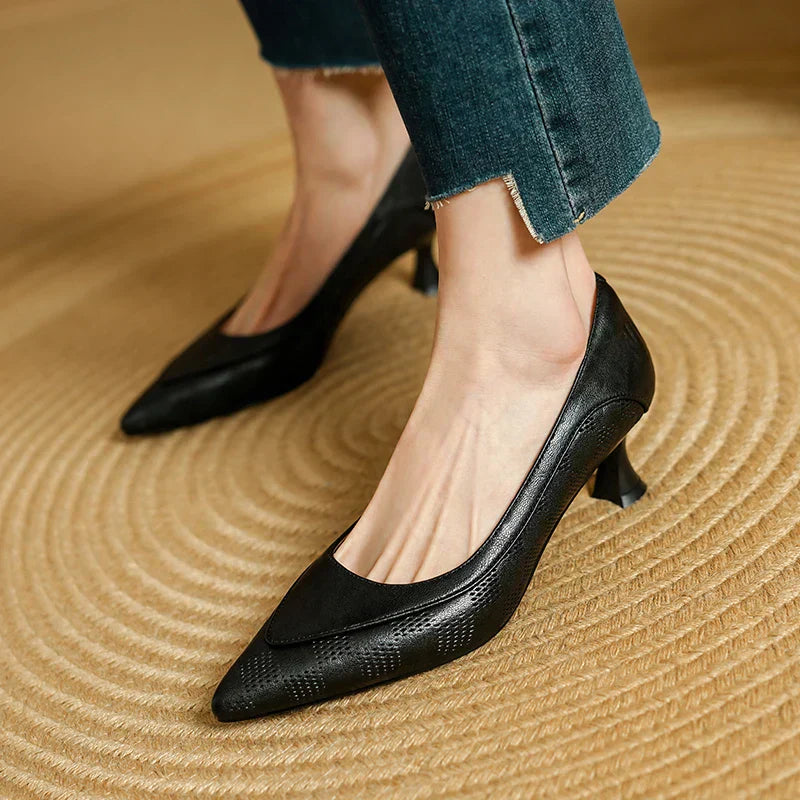 Siona Classic Mid Heel Pump