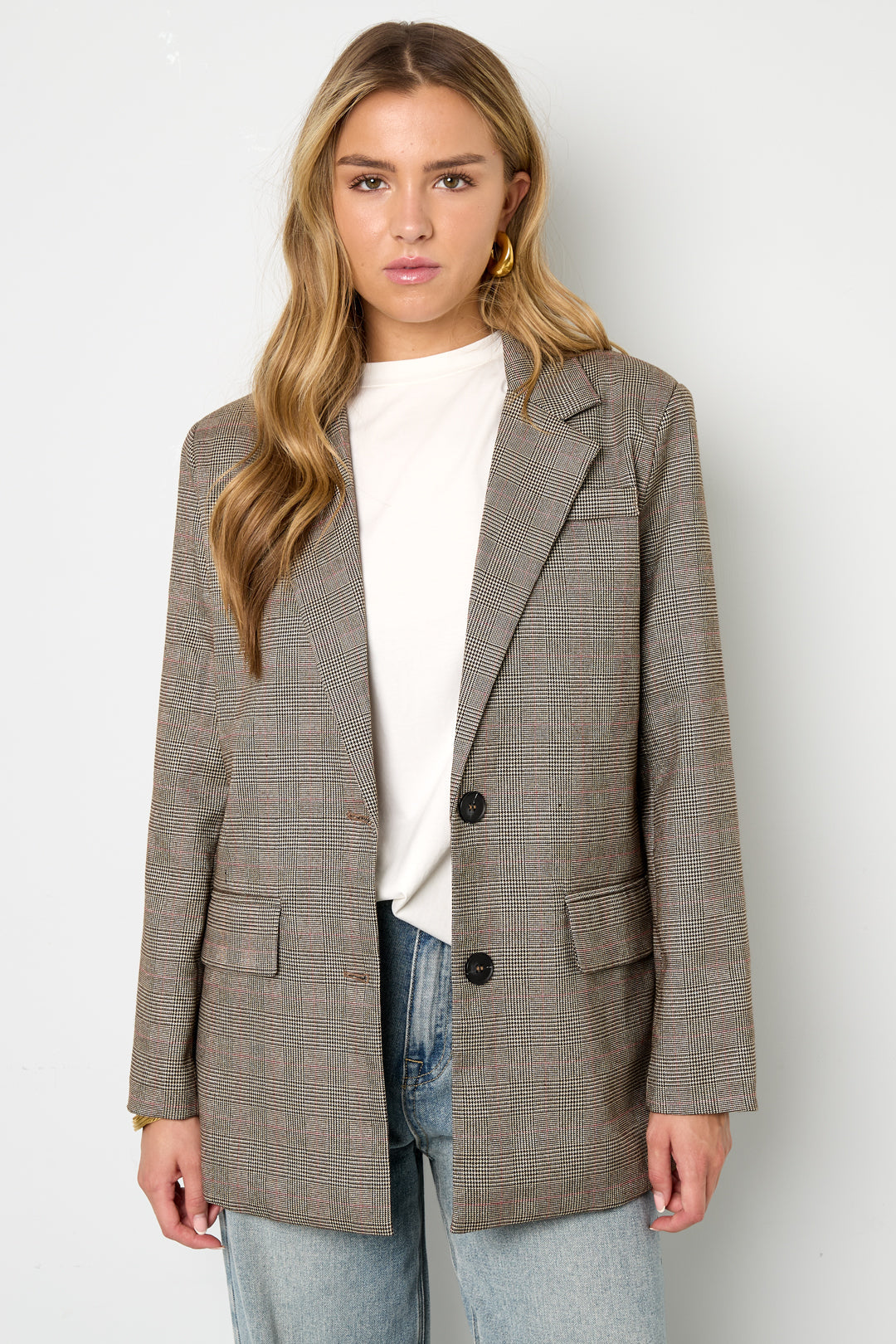 Isla Nomada – Timeless Check Blazer – Women’s fashion piece