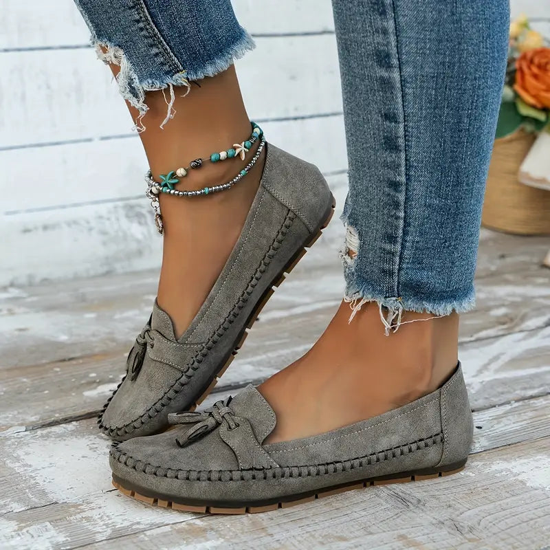 Coastal Comfort – Moccasin Style Loafers