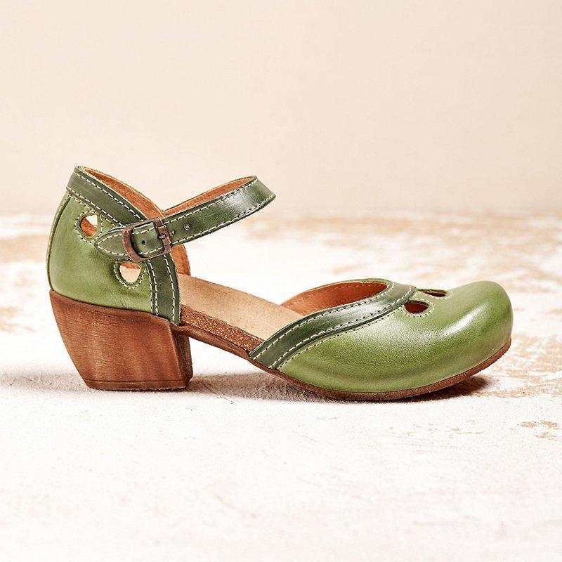 Daisy Retro Charm Mary Jane Heels