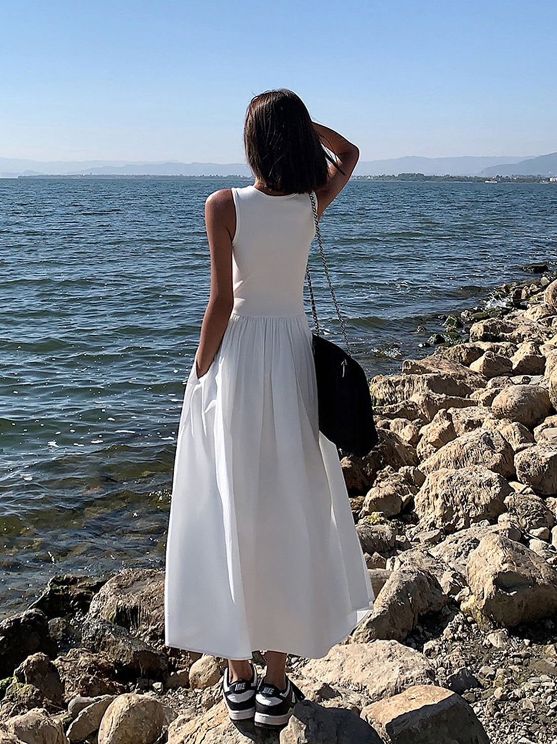 Leisure Crew Neck Long Dress – Women’s fashion piece