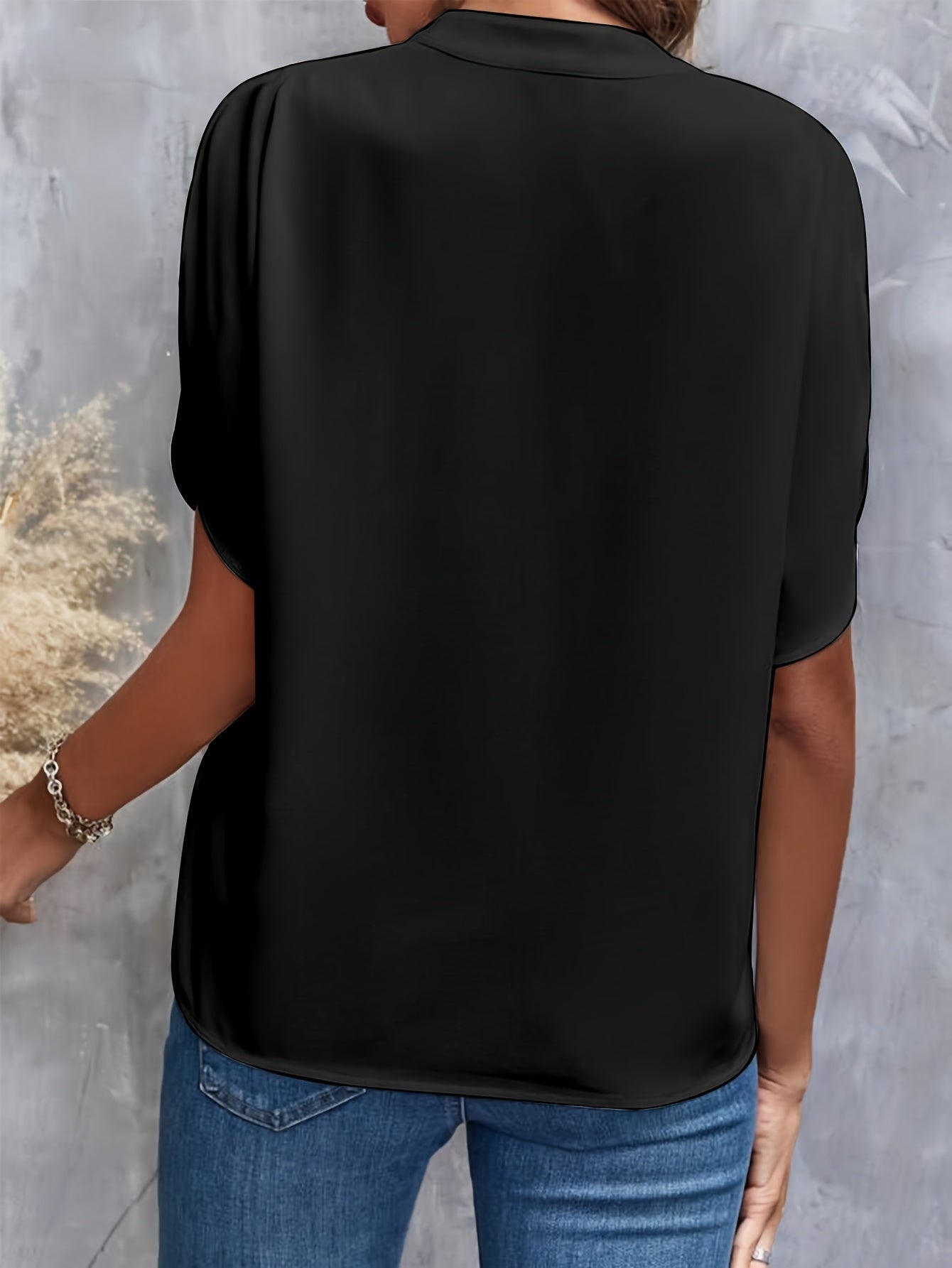 Hensley Elegant V Neck Blouse