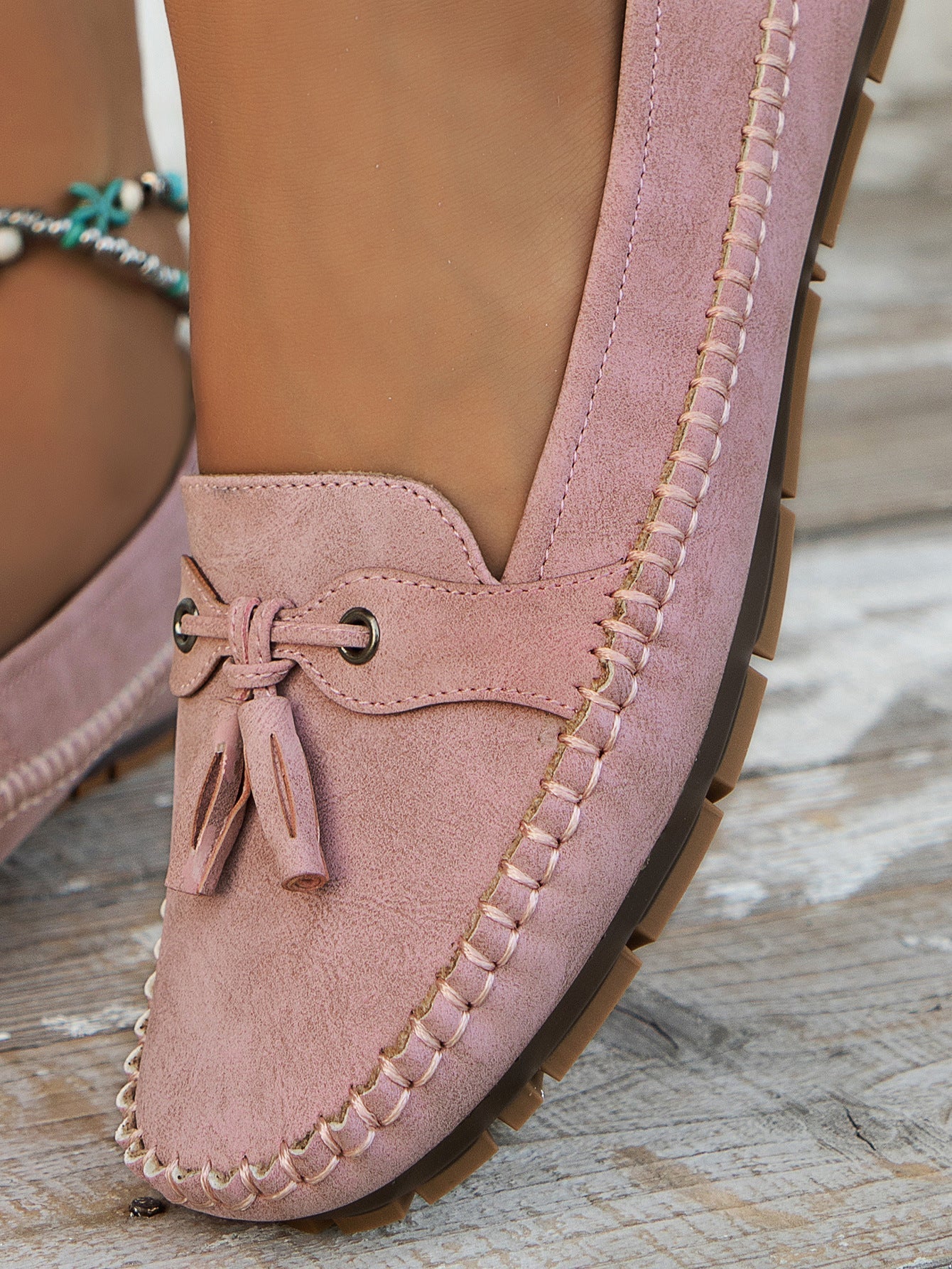 Coastal Comfort – Moccasin Style Loafers