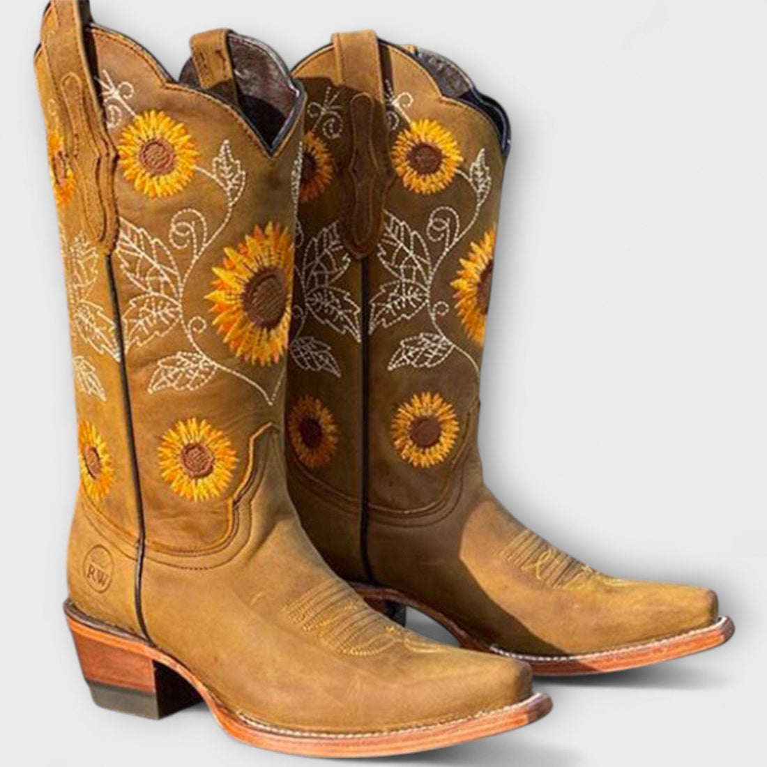 Sunbloom Style Western Boots – Women’s fashion piece