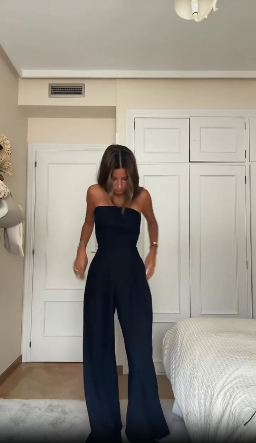 Nina Stylish Sleeveless Jumpsuit For Every Occasion