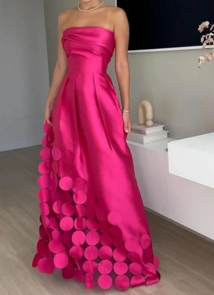 Coraline Long Sheath Circle Dress – Women’s fashion piece