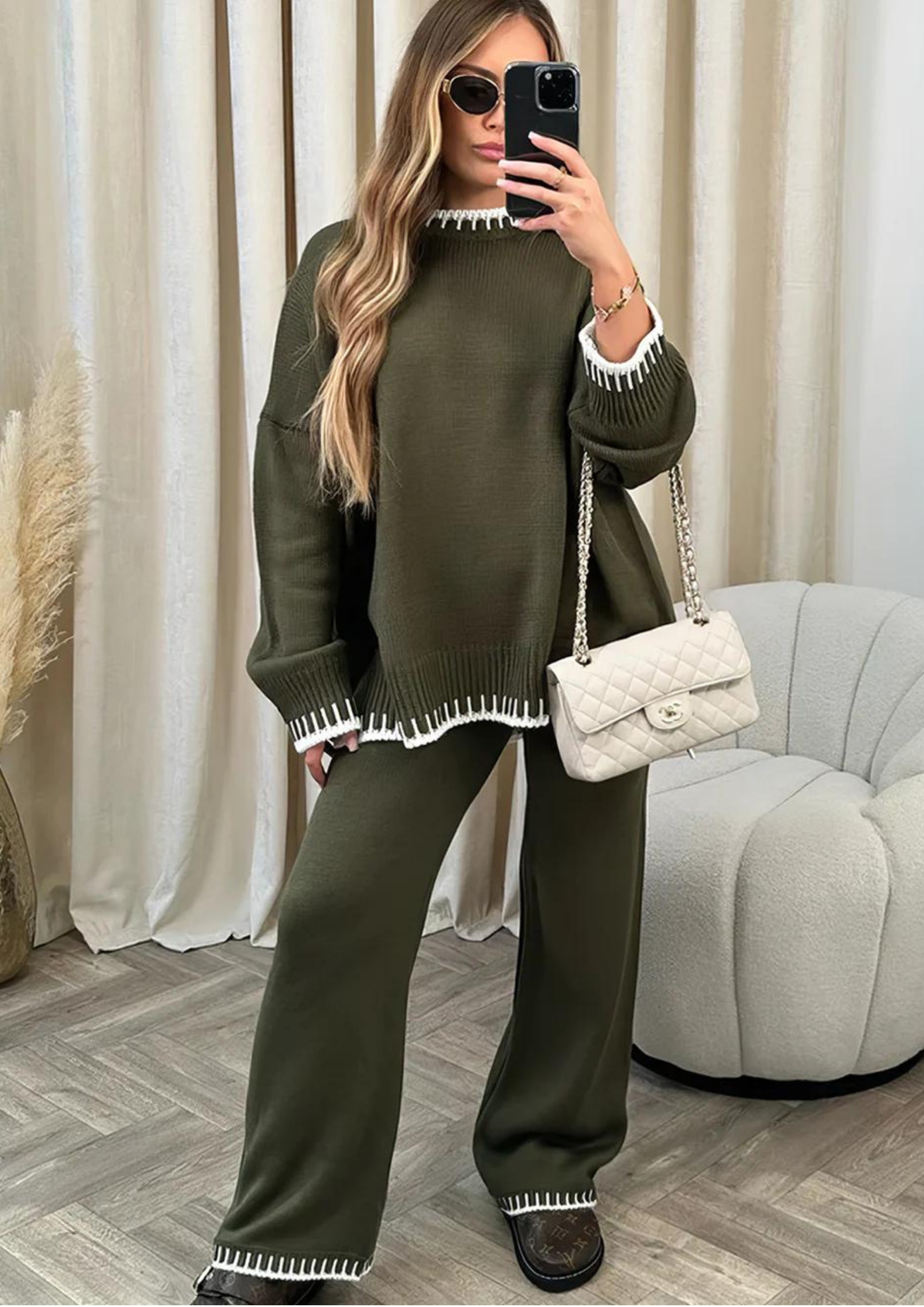 Lynn Stylish Two-Piece Warm
