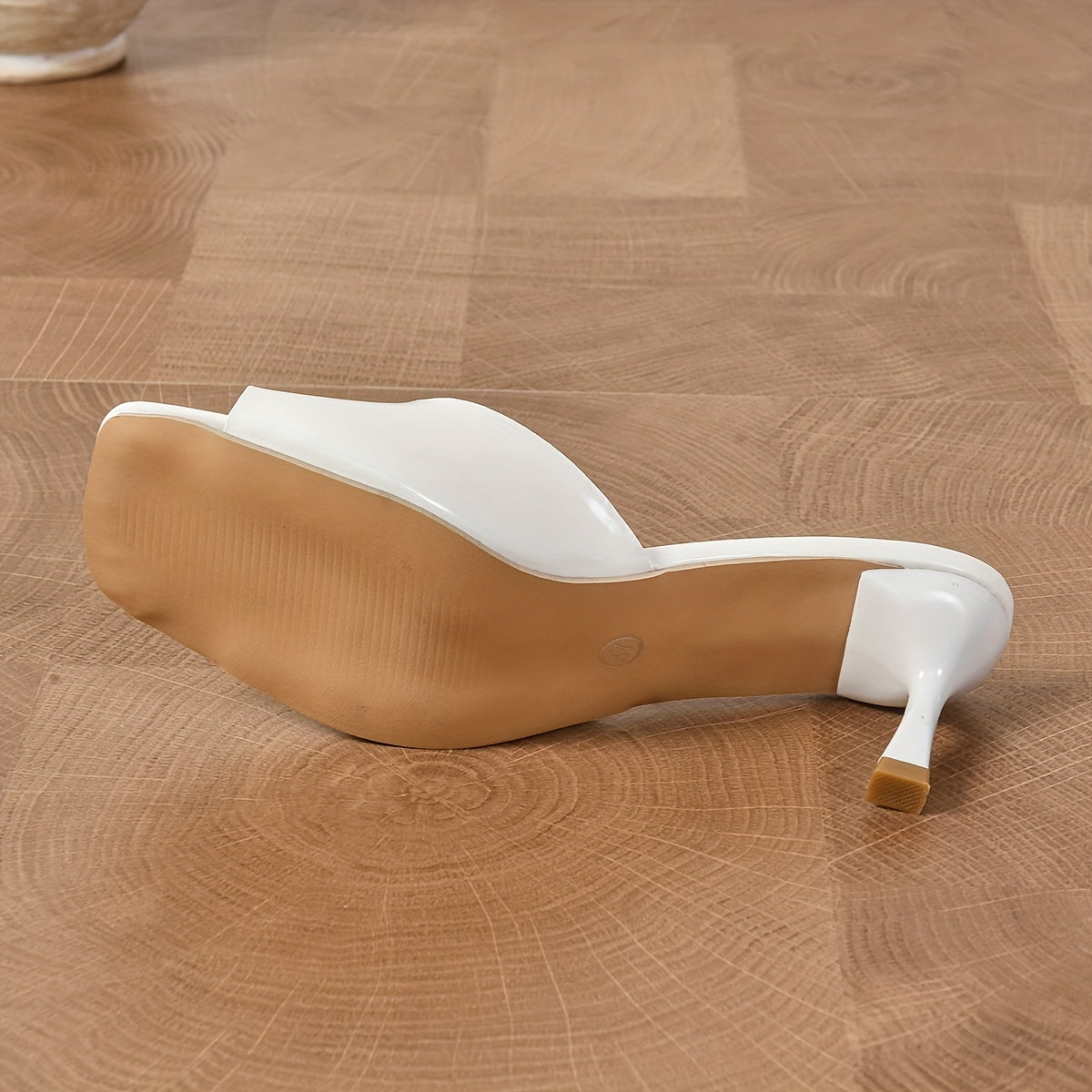 Camille – Patent Mid Heel Mules