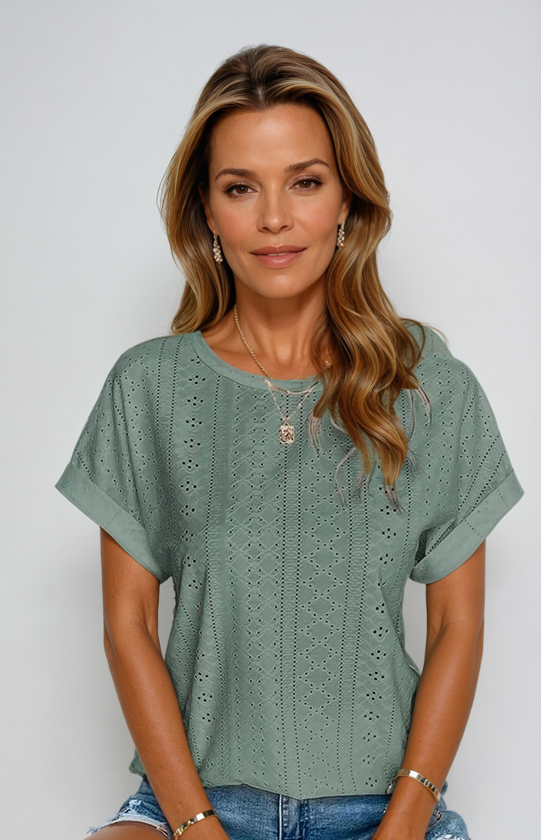 Vespera Women’s Casual Solid Knitted Top – Women’s fashion piece