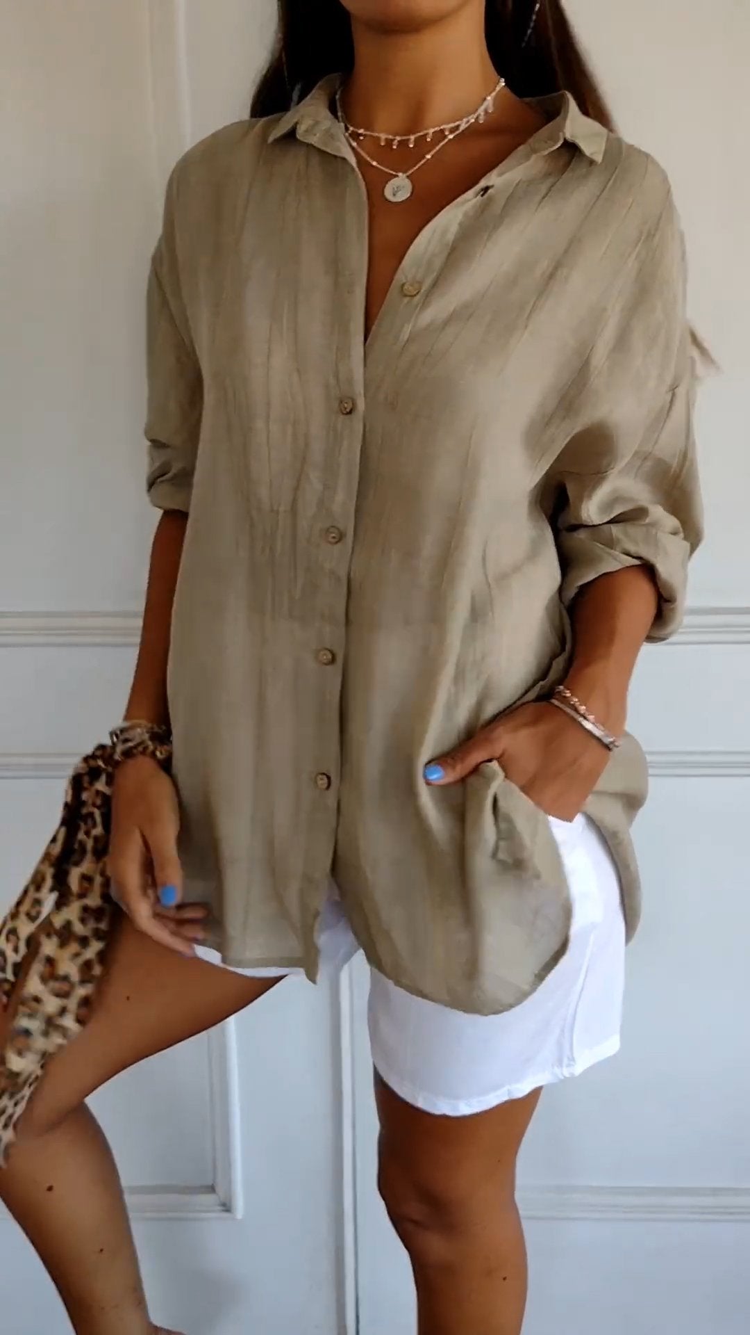 Clara Elegant Solid Color Commuter Blouse – Women’s fashion piece