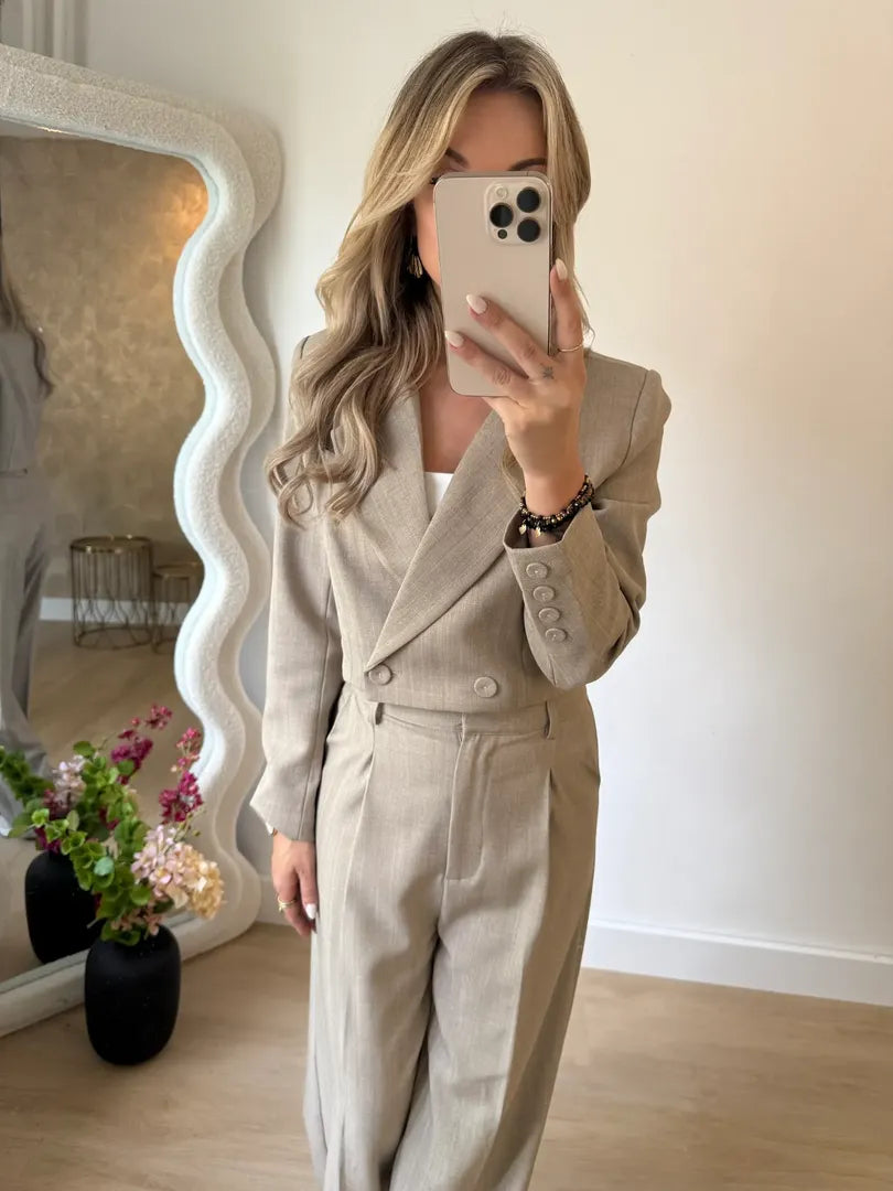 Suit Vest & Trousers Bestseller – Women’s fashion piece