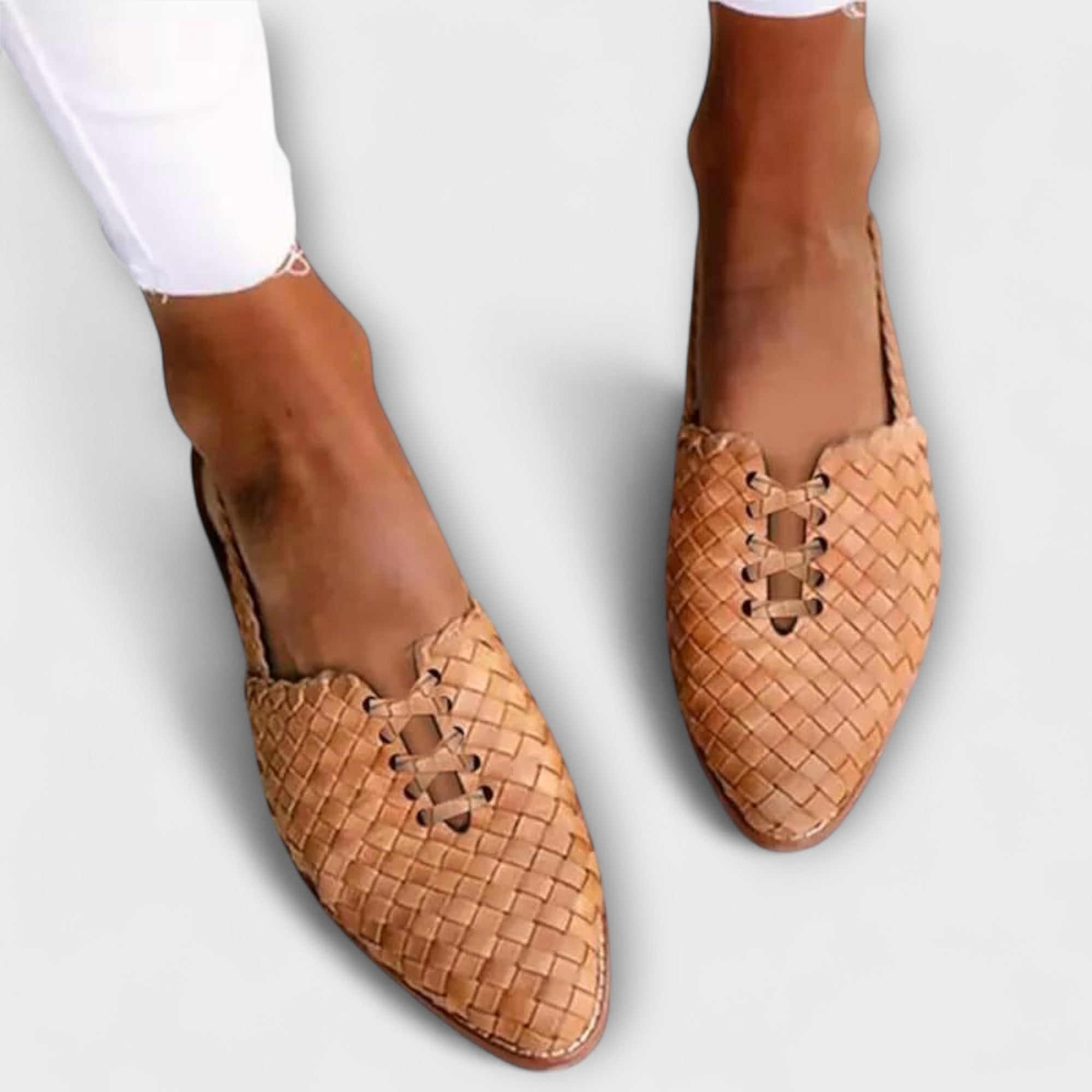 Zyra | Chic And Cozy Sandals